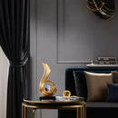 Escultura Abstrata em Resina